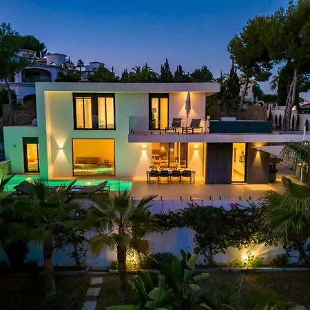 Villa Esmeralda - By Almarina